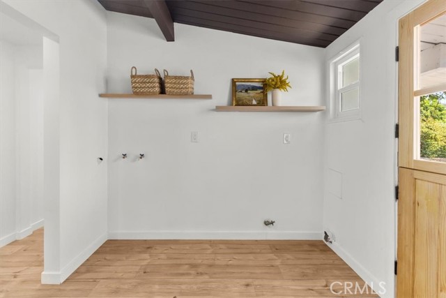 16317 Benwick Street, La Puente CA: https://media.crmls.org/medias/2b7af975-84d1-4fbf-85ad-5a1a3e400412.jpg