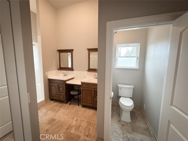 2315 Paseo De Cima, Glendale CA: https://media.crmls.org/medias/2b7afcf4-0e8b-4112-8e4d-a2351518393c.jpg