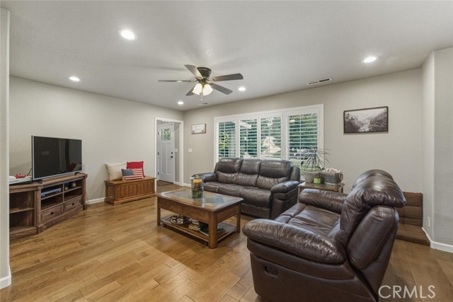 Detail Gallery Image 26 of 47 For 655 Saddleback, Marysville,  CA 95901 - 3 Beds | 2/1 Baths