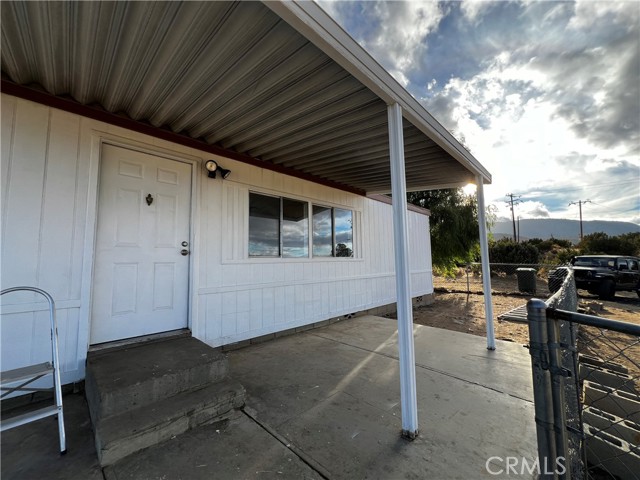 Detail Gallery Image 5 of 5 For 9919 Desert View Rd, Pinon Hills,  CA 92372 - 3 Beds | 2 Baths