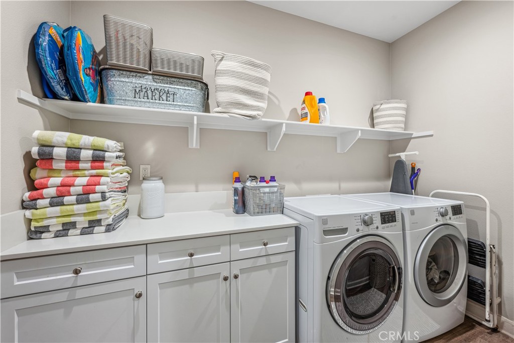 2b7cb8d0 Fef0 4f65 8c63 9b64d2b3f40d