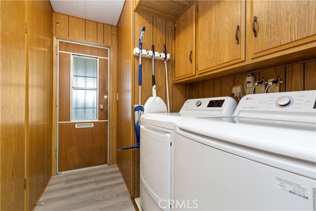 3500 Buchanan Street, Riverside CA: https://media.crmls.org/medias/2b7ccd92-1f4d-4df9-801a-2ffcc527c3d2.jpg
