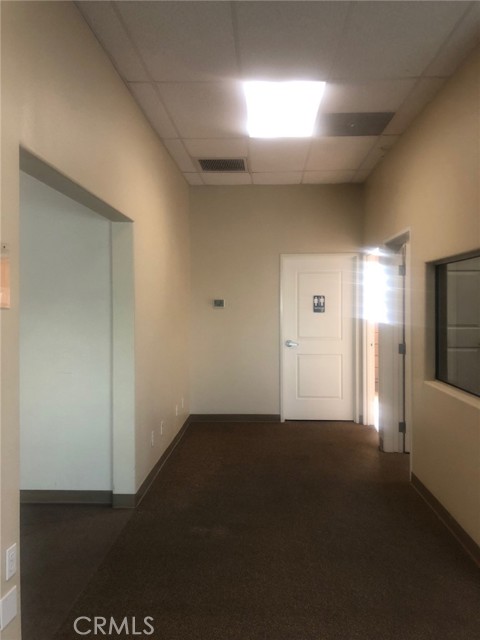 16490 Walnut Street, Hesperia, California 92345, ,Commercial Lease,For Rent,16490 Walnut Street,CRHD23087838