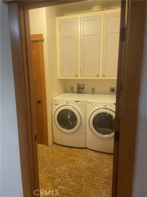 Detail Gallery Image 9 of 29 For 53300 Meadow Dr, Idyllwild,  CA 92549 - 3 Beds | 2/1 Baths