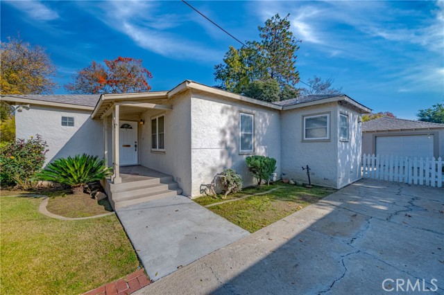 Detail Gallery Image 10 of 41 For 2436 3rd, Merced,  CA 95340 - 3 Beds | 2 Baths