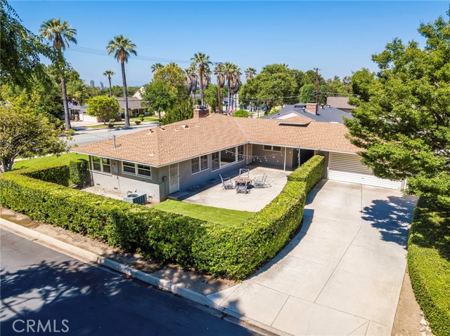 Image 2 of 38 For 883 Leadora Avenue