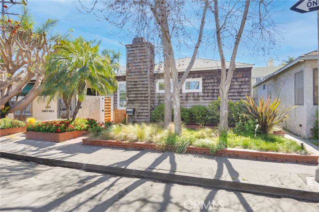 Detail Gallery Image 2 of 37 For 5792 Campo Walk, Long Beach,  CA 90803 - 2 Beds | 1 Baths