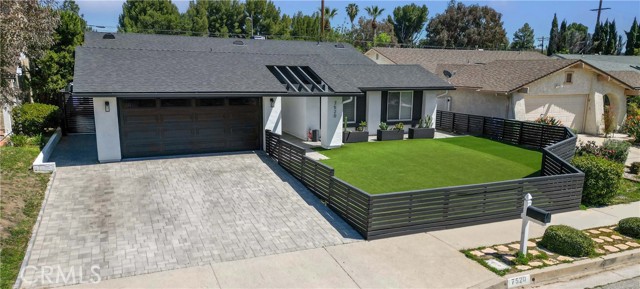 7520 Bobbyboyar Avenue, West Hills CA: https://media.crmls.org/medias/2b82c1f5-0673-48ce-b70f-826376e4fc23.jpg
