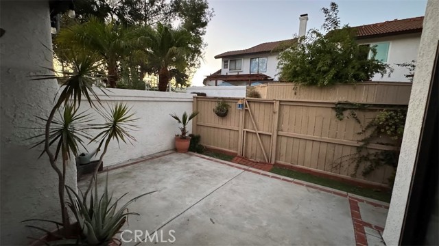 Detail Gallery Image 17 of 22 For 3 Shadow Hill Ln, Laguna Hills,  CA 92653 - 3 Beds | 2/1 Baths