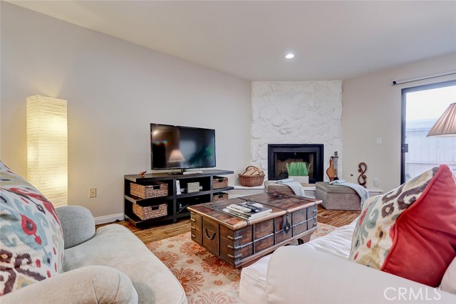 2615 Ruhland Avenue, Redondo Beach, California 90278, 2 Bedrooms Bedrooms, ,1 BathroomBathrooms,Residential,Sold,Ruhland,SB22198316