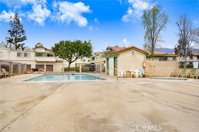 8353 Sunset Trail Place, Rancho Cucamonga CA: https://media.crmls.org/medias/2b83d2b7-e768-4f53-863a-7e4a98fb3b95.jpg