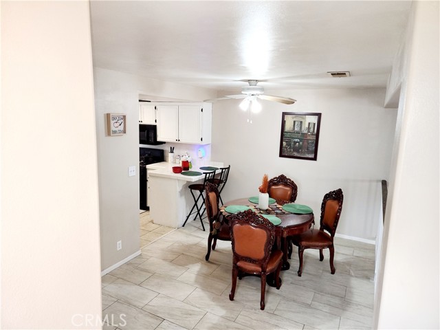 Detail Gallery Image 5 of 29 For 11608 Valley View Ave #6,  Whittier,  CA 90604 - 4 Beds | 2 Baths