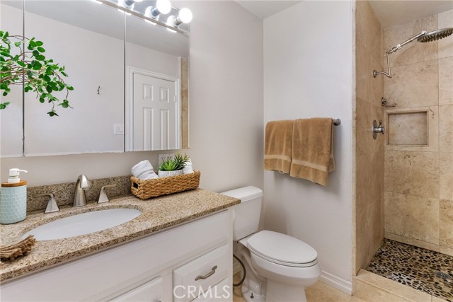 Detail Gallery Image 16 of 30 For 1451 Sierra Alta Dr, Tustin,  CA 92780 - 3 Beds | 2 Baths
