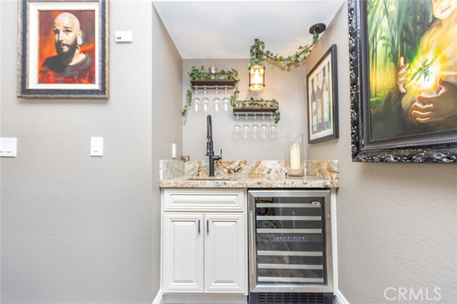 Detail Gallery Image 12 of 32 For 43005 Monterey, Big Bear Lake,  CA 92315 - 3 Beds | 2 Baths