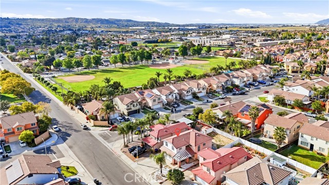 Detail Gallery Image 30 of 33 For 300 Mildred, Perris,  CA 92571 - 4 Beds | 2/1 Baths