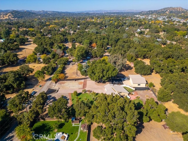 Detail Gallery Image 53 of 71 For 10325 Circle Oak Dr, Atascadero,  CA 93422 - 2 Beds | 2 Baths