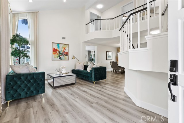 28752 Vista Santiago Road, Lake Forest CA: https://media.crmls.org/medias/2b868717-7395-4c52-9b9c-8caa84c3172e.jpg