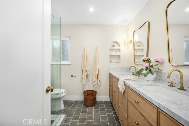 Detail Gallery Image 16 of 30 For 6691 Walton Dr, Huntington Beach,  CA 92647 - 3 Beds | 2 Baths