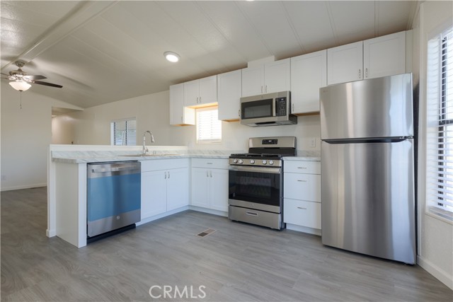 Image 9 of 31 For 1047 14th  