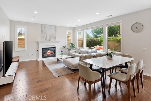 Image 7 of 47 For 323 La Ventana Drive