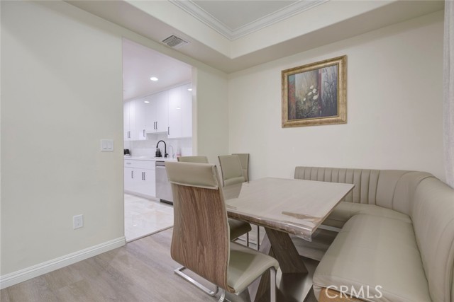 Detail Gallery Image 22 of 34 For 3974 Pennsylvania #112,  La Crescenta,  CA 91214 - 3 Beds | 3 Baths