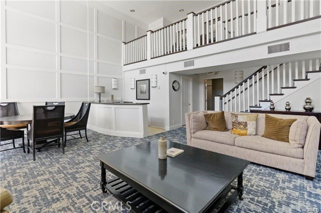 Detail Gallery Image 14 of 18 For 5009 Woodman Ave #116,  Sherman Oaks,  CA 91423 - 2 Beds | 2 Baths