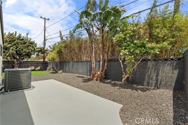 1792 Crestmont Place, Costa Mesa CA: https://media.crmls.org/medias/2b89189e-44f5-4740-9074-597377b2cde0.jpg