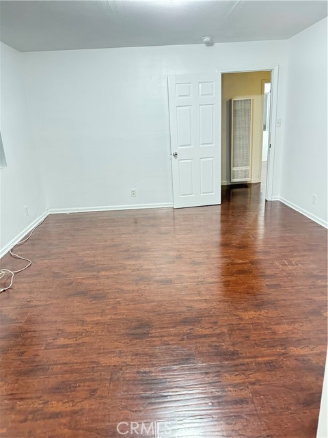 Detail Gallery Image 11 of 14 For 822 E 87th Pl, Los Angeles,  CA 90002 - 3 Beds | 2 Baths