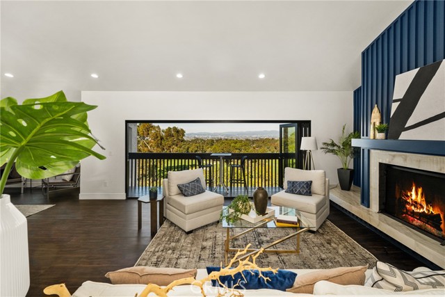 Detail Gallery Image 12 of 75 For 5 Yellow Brick Rd, Rancho Palos Verdes,  CA 90275 - 4 Beds | 3/1 Baths