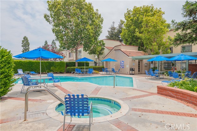 3555 W Greentree Circle, Anaheim CA: https://media.crmls.org/medias/2b89999d-fae4-4449-bdcf-7f09196755ed.jpg