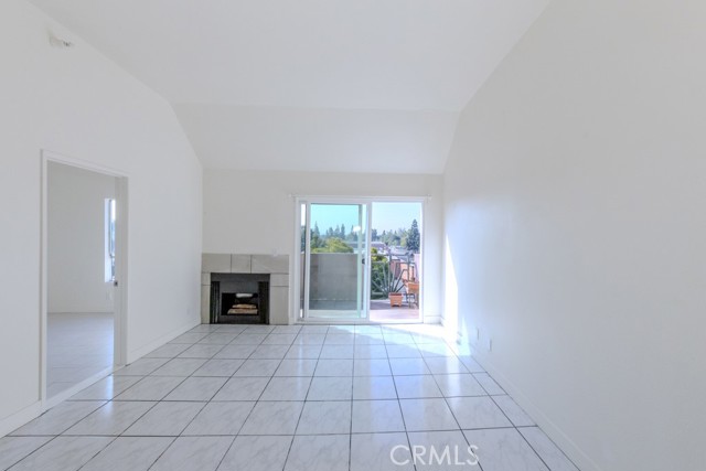 Detail Gallery Image 9 of 28 For 450 E 4th St #423,  Santa Ana,  CA 92701 - 1 Beds | 1 Baths