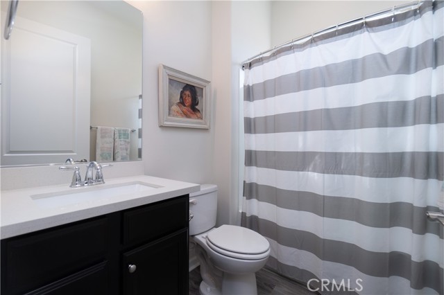 Detail Gallery Image 10 of 65 For 11121 Fourleaf Ct, Corona,  CA 92883 - 2 Beds | 2 Baths