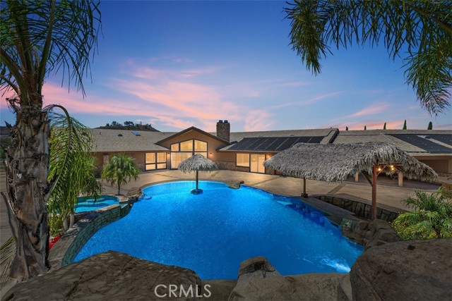 37789 Avenida La Cresta, Murrieta CA: https://media.crmls.org/medias/2b89fc8b-e468-4792-81ec-5163301f047e.jpg