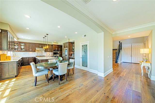 Detail Gallery Image 6 of 42 For 3511 Christopher Ln, Corona,  CA 92881 - 5 Beds | 4 Baths