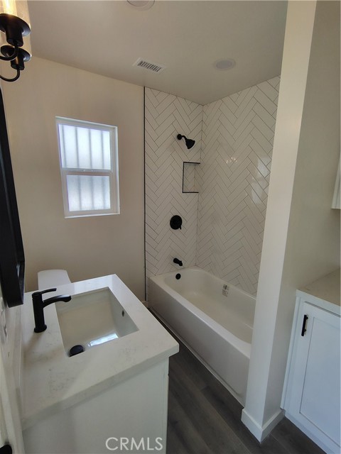 Detail Gallery Image 22 of 29 For 231 E Century, Los Angeles,  CA 90003 - 2 Beds | 1/1 Baths