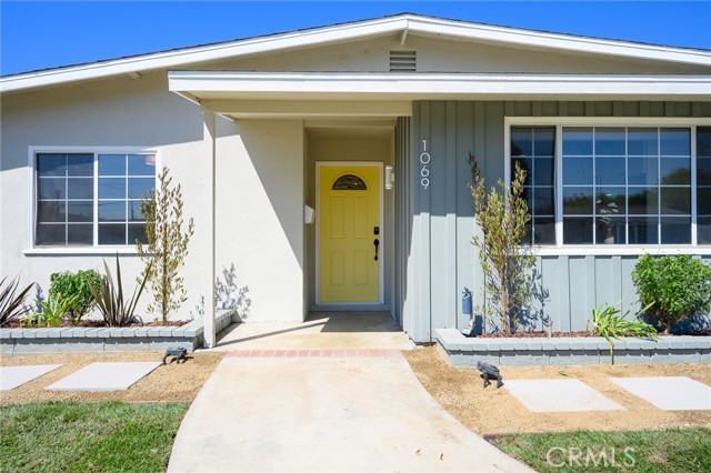 Detail Gallery Image 1 of 1 For 1069 Charvers Ave, Glendora,  CA 91740 - 4 Beds | 2 Baths