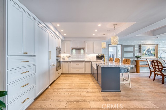 Detail Gallery Image 3 of 30 For 3121 W Coast Hwy 7ab,  Newport Beach,  CA 92663 - 3 Beds | 2 Baths