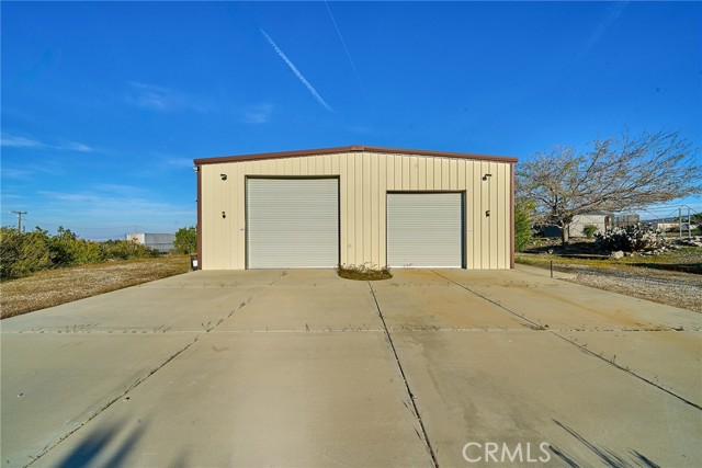 Detail Gallery Image 2 of 28 For 9783 Corton Rd, Phelan,  CA 92371 - 3 Beds | 2/1 Baths