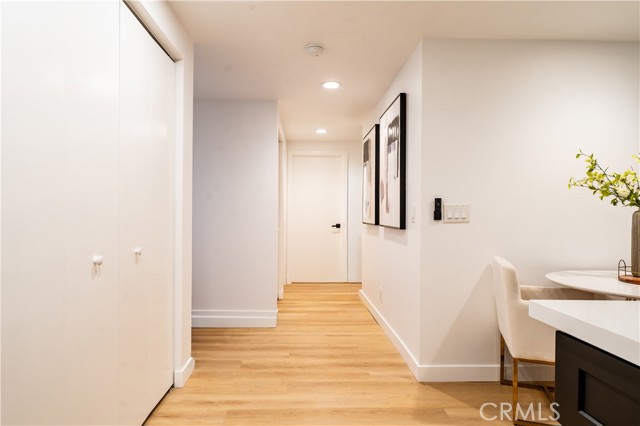 Detail Gallery Image 11 of 32 For 1189 Crenshaw Bld, Los Angeles,  CA 90019 - – Beds | – Baths