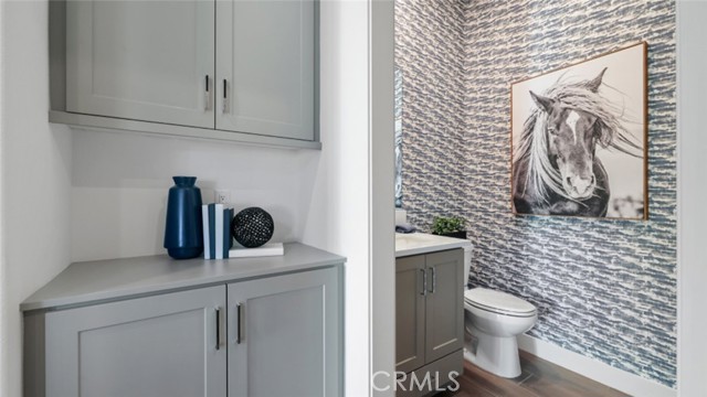 24505 Corte Cancion, Valencia CA: https://media.crmls.org/medias/2b8dc417-6476-4988-a420-8b583a014ab5.jpg