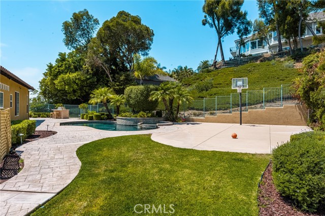 28101 Pacifica Del Mar, San Juan Capistrano CA: https://media.crmls.org/medias/2b8e479a-07b4-45aa-a3af-65736f00cf95.jpg