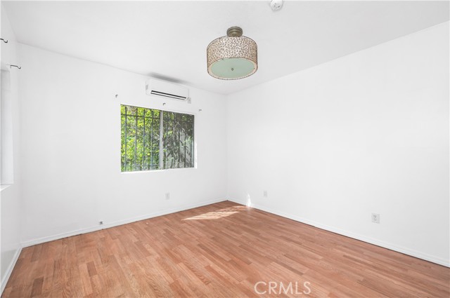 Detail Gallery Image 11 of 40 For 1727 Bellevue Ave, Los Angeles,  CA 90026 - – Beds | – Baths