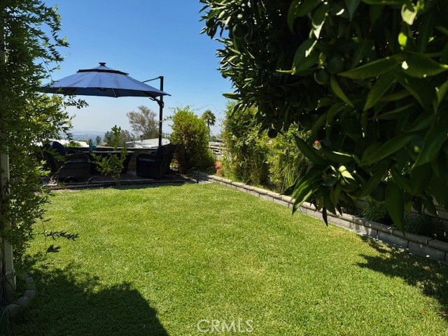 4040 Piedmont Drive, Highland CA: https://media.crmls.org/medias/2b8eefd3-da68-4397-8738-a5caac4e4ff1.jpg