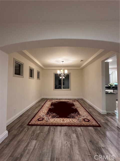 7297 Cobble Creek Drive, Eastvale CA: https://media.crmls.org/medias/2b8f3039-b686-4bb4-a21c-8ae939202218.jpg