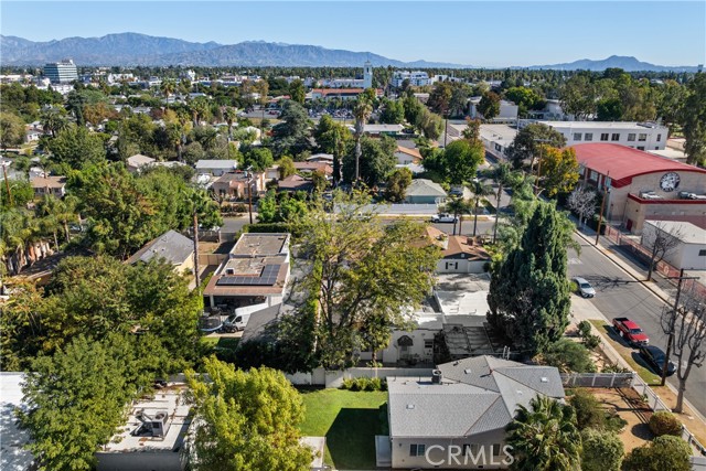 Detail Gallery Image 34 of 37 For 14835 Kittridge St, Van Nuys,  CA 91405 - 5 Beds | 3 Baths
