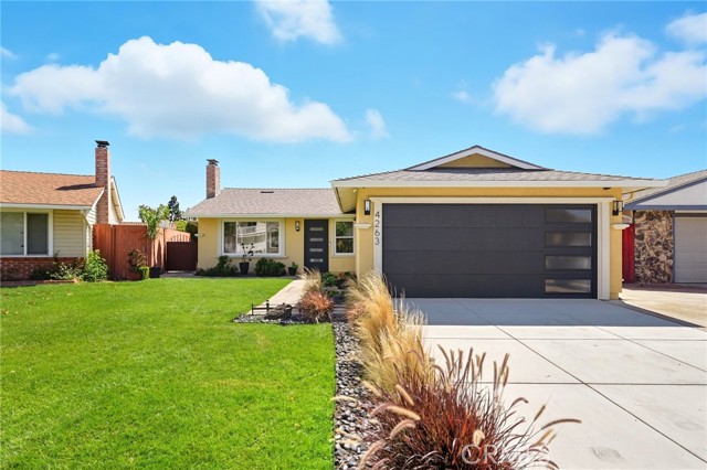 4263 Queen Anne Drive, Union City CA: https://media.crmls.org/medias/2b8f9d93-3832-4579-9310-3a97f9ea917b.jpg