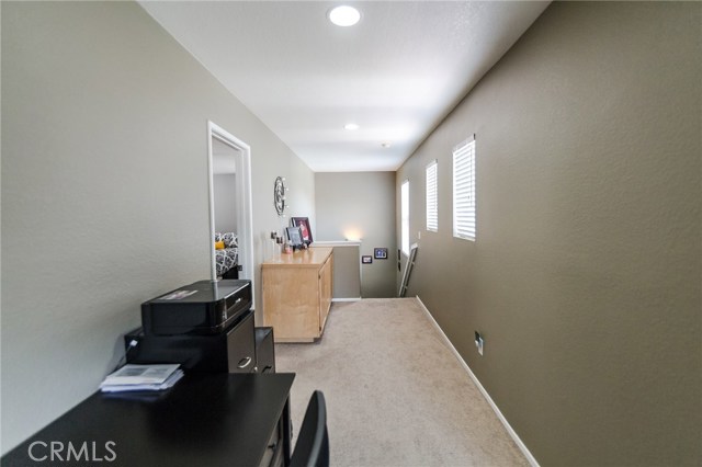 Detail Gallery Image 12 of 48 For 2340 Talbot Cir, Corona,  CA 92882 - 4 Beds | 2/1 Baths
