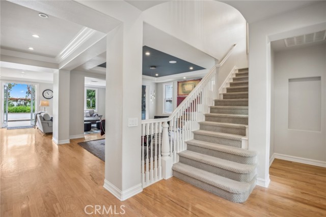 Detail Gallery Image 17 of 36 For 24 Cape Woodbury, Newport Beach,  CA 92660 - 5 Beds | 4/1 Baths