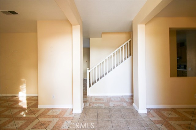 Detail Gallery Image 3 of 33 For 31592 Palomar Rd, Menifee,  CA 92584 - 5 Beds | 2/1 Baths