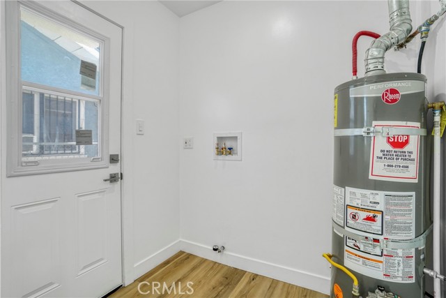 200 N Willow N Avenue, Compton CA: https://media.crmls.org/medias/2b944cd6-c0b0-4093-bcad-2e6fd2d77480.jpg